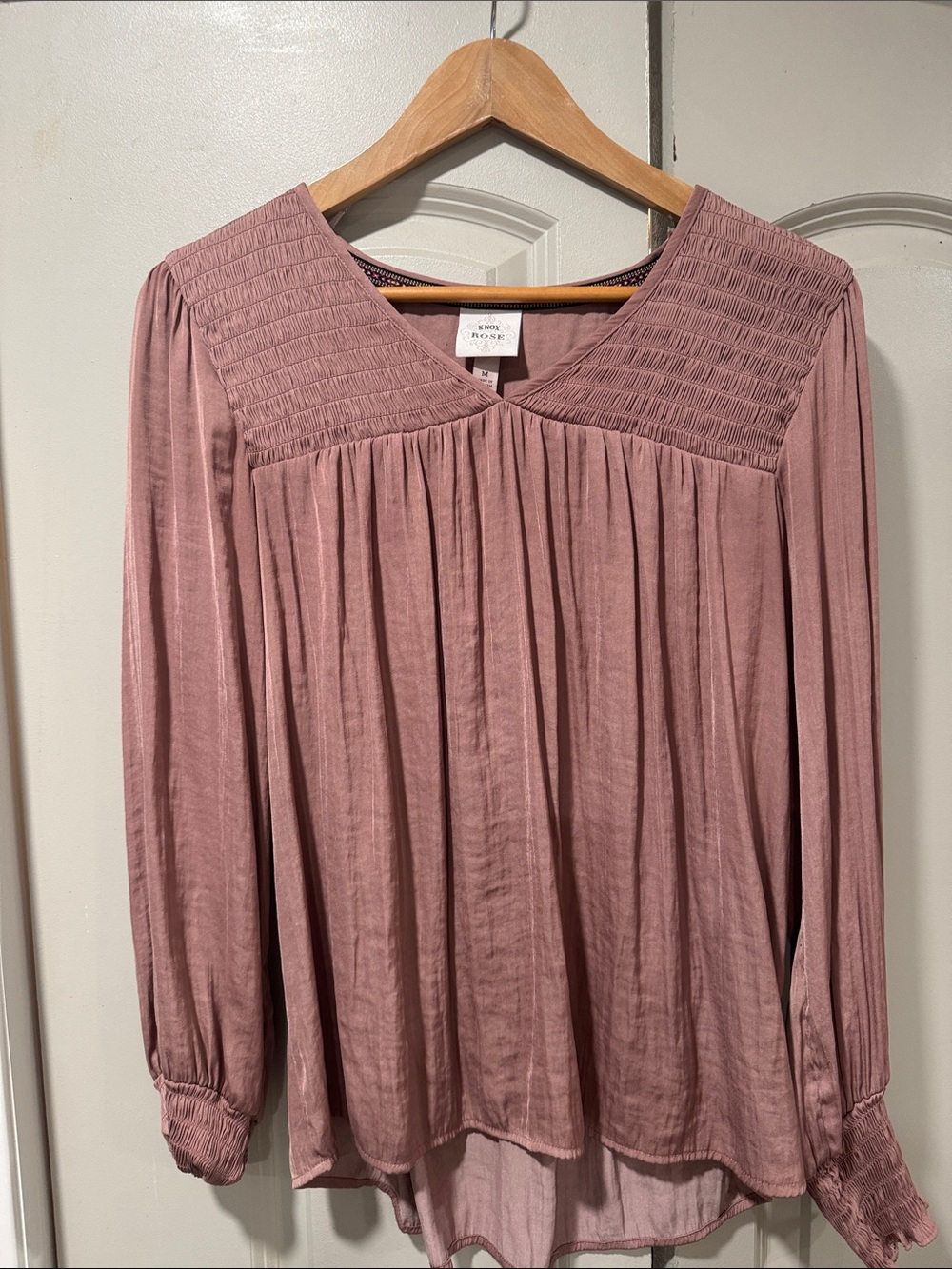 Knox Rose Dusty Rose Smocked Yoke Long-Sleeve Blouse